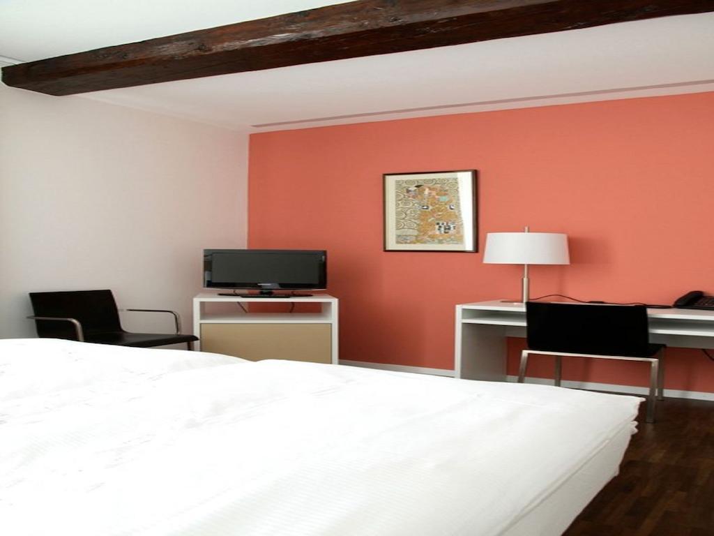 Auberge De Prangins Δωμάτιο φωτογραφία